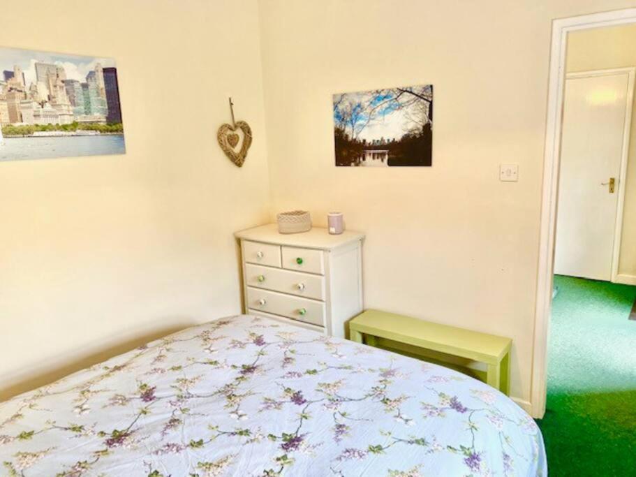Cosy 2 Bed Cottage Next To Fota Wildlife Park คอร์ก ภายนอก รูปภาพ